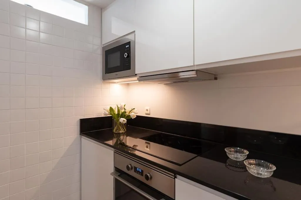 Appartement Vivienda Con Zona De Trabajo, Piscina Y Parking à Madrid