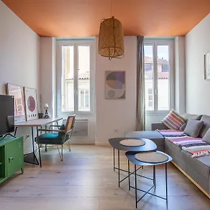 T2 Lumineux Avec Climatisation Appartement Marseille