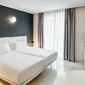 3* Aparthotel Sercotel Togumar